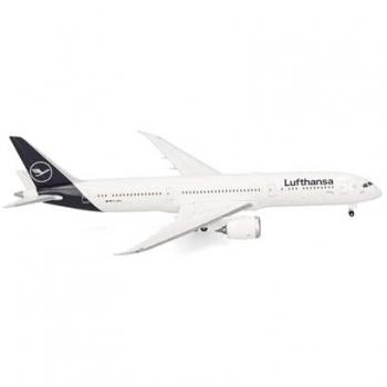 Herpa Lufthansa Boeing 787‑9 Dreamliner 1:500 Scale Replica (Metal)