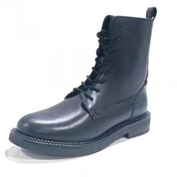 Stivaletti Geox in pelle nera Serilda G