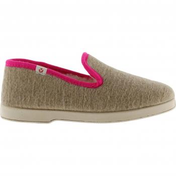 Victoria Wamba Women's Cozy Slippers