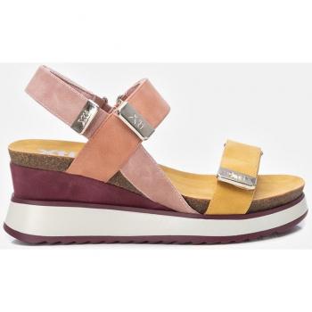 XTI 142822 Sandalia Morada – Cómoda y Versátil para Mujeres