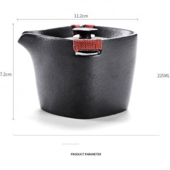 Elegante schwarze Keramik Teekanne für Teeliebhaber