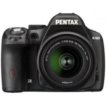Pentax K 50 Digitalkamera Bundle: DA L 18-55 mm WR + Zubehör