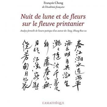 Nuit de lune et de fleurs sur le fleuve printanier