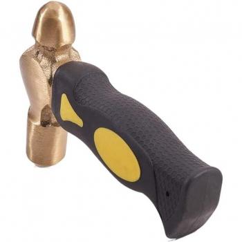 Martillo de latón con yunque de hierro