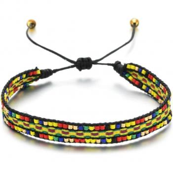 Handgemachtes Boho Armband mit gewebtem Stoff