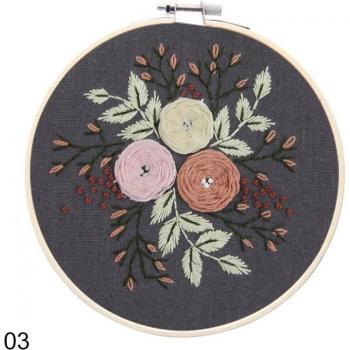 15x15CM European Floral Cross-Stitch DIY Kit for Beginners