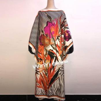 Vestido Maxi con Estampado de Bolitas y Manga Larga
