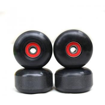Set de 8 Cojinetes y 4 Ruedas PU 52×32 mm 95A