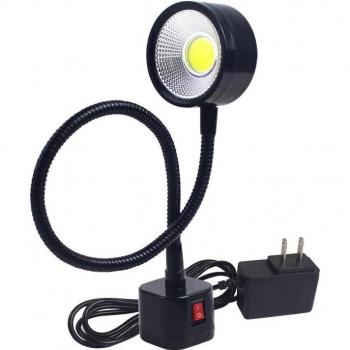 LED Nählicht mit Magnethalterung und beweglichem Flexschwanenhals, 5 Watt, Netzbetrieb