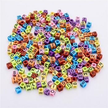 200PCS Colorful Square Acrylic Alphabet Beads for DIY Jewelry Supplies