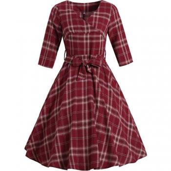 Tonval Burgundy Plaid Three Quarter Sleeve Vintage Dress
