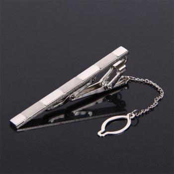 Accesorio de Corbata con Cadena para Bodas