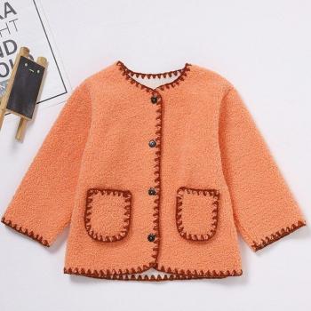 Veste douce pour bébés avec poches