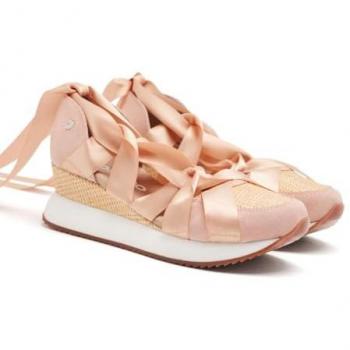 Zapatillas de Cuña de Piel con Diseño Abierto