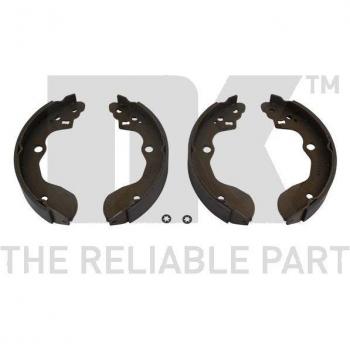 NK 2752821 kit freni per Suzuki Sx4