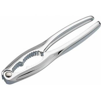 Kitchen Craft Nut Cracker