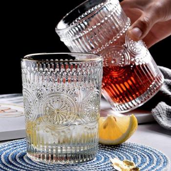 Cristal Dorado: Copas de Jugo con Detalle Girasol