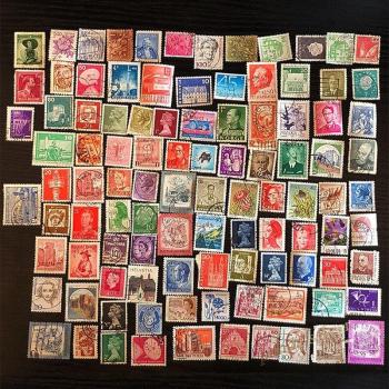Pack Internacional de Sellos 200 Uds
