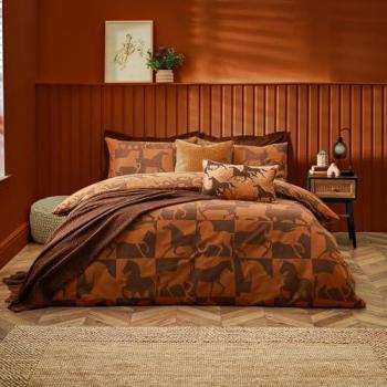 Herve Reversible Duvet Cover and Pillowcase Set
