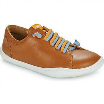 CAMPER Peu
