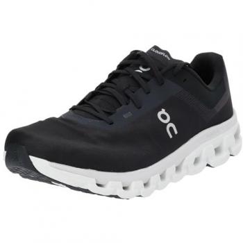 On Cloudflow 4 scarpe da corsa nere e bianche