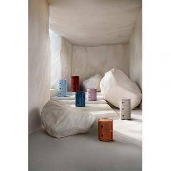 Table de chevet moderne Kartell