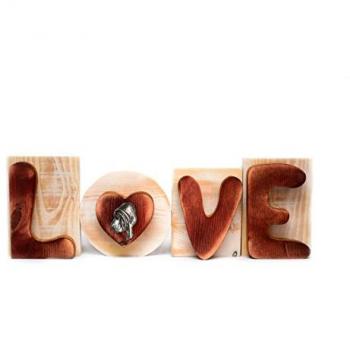 Décoration d’étagère « Chien de Sainte‑Huberta » – panneau LOVE en bois