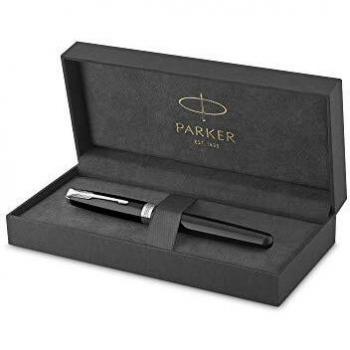 Pluma fuente Parker Sonnet negra con plumín mediano