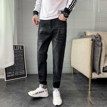 BlackBanded Harem Jogger – Trendige Herren-Jeans 2022