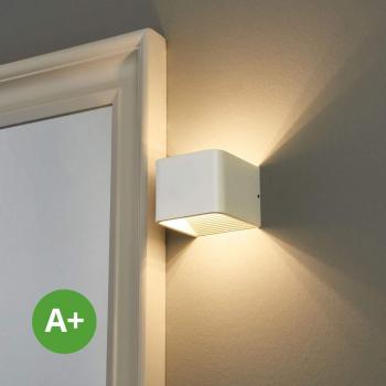 Bad‑Wandleuchte Eloise mit 1 Flamme, A+ Standard, Leuchtmittel enthalten