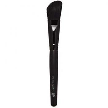 Sharp‑Edge Foundation Brush