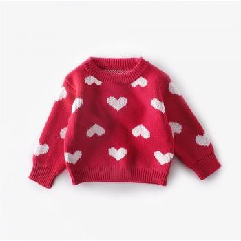 Prenda de otoño e invierno con corazón