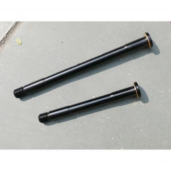 Gravel Fork with 100mm x 12mm Thru-Axle and 142mm x 12mm Frame Axle