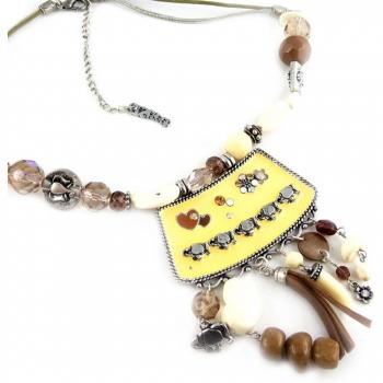 E0659 Beige Mimosas Necklace from Les Trésors De Lily