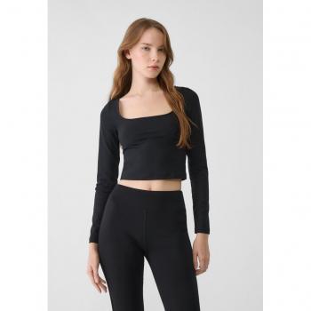 Top Crop Nero con Scollo Quadrato XS