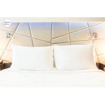 Funda de almohada blanca Hosteline IRIS PREMIUM 200 Hilos 50 x 75 cm (2 Unidades)