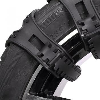 Snap-On Snow Chains for Off-Road Vehicles