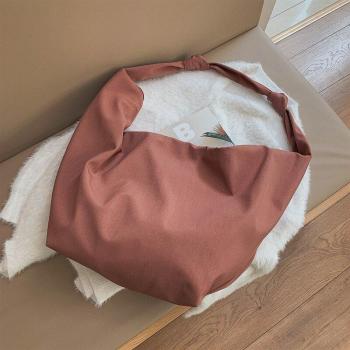 Tote Bag para Mujer Moderna