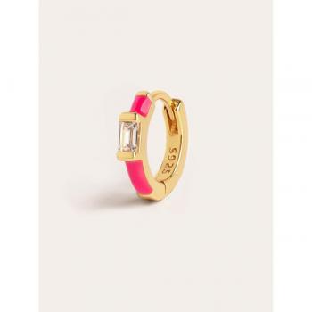 Singularu “Sia” Enamel Fucsia – Piercing de Plata 925 Bañada en Oro