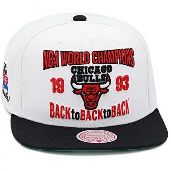 Mitchell & Ness NBA Snapback Cap Chicago Bulls 1993 Champions Weiß
