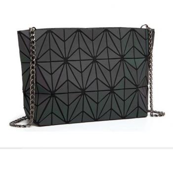 Color Changing Geometric Armpit Bag for Ladies