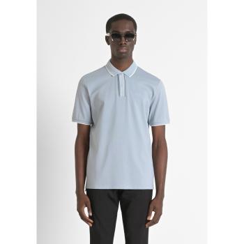 Polo Hombre Antony Morato: Piqué Azul Sky con Detalle Rayado – Casual