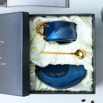 AC50BD Gold Handle Tea Cup Set