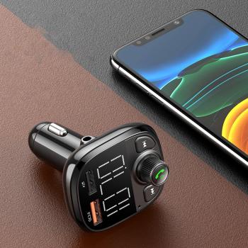 Adaptateur FM pour Musique avec Port USB