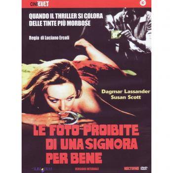 Le Foto Proibite Di Una Signora Per