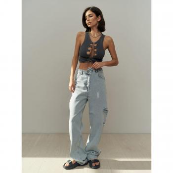 Blue Ice Denim con Taglio Nordico e Doppio Sfilacciato