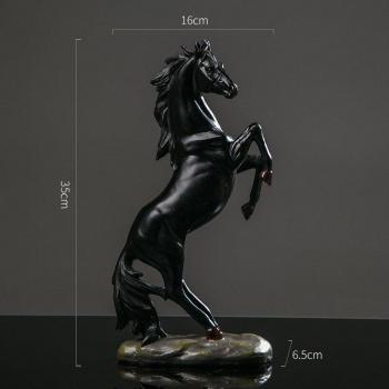 Figura Artística de Caballo de Resina