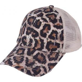 Snapback “Frauenschwanz” – Chaotische Brötchendrucke in Baumwolle