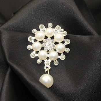 Pin de solapa de flor de perla, 50 unidades, 30mm, broche con diamantes de imitación