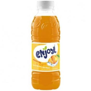 Bebida refrescante Enjoy de sabor a naranja y mandarina en botella de 500 ml